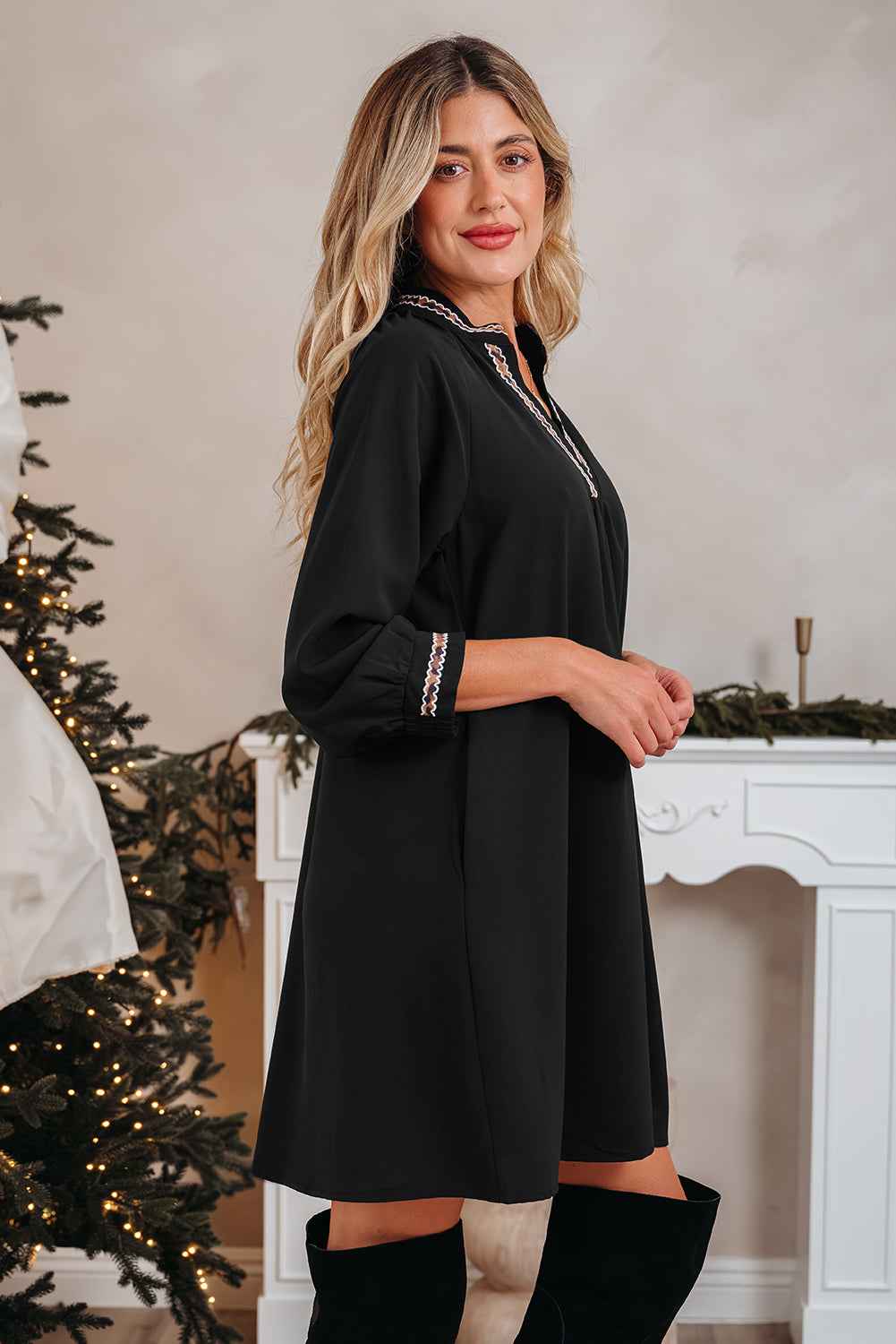 Black Contrast Trim V Neck Bracelet Sleeve Shift Mini Dress 05eef83168b8d11f