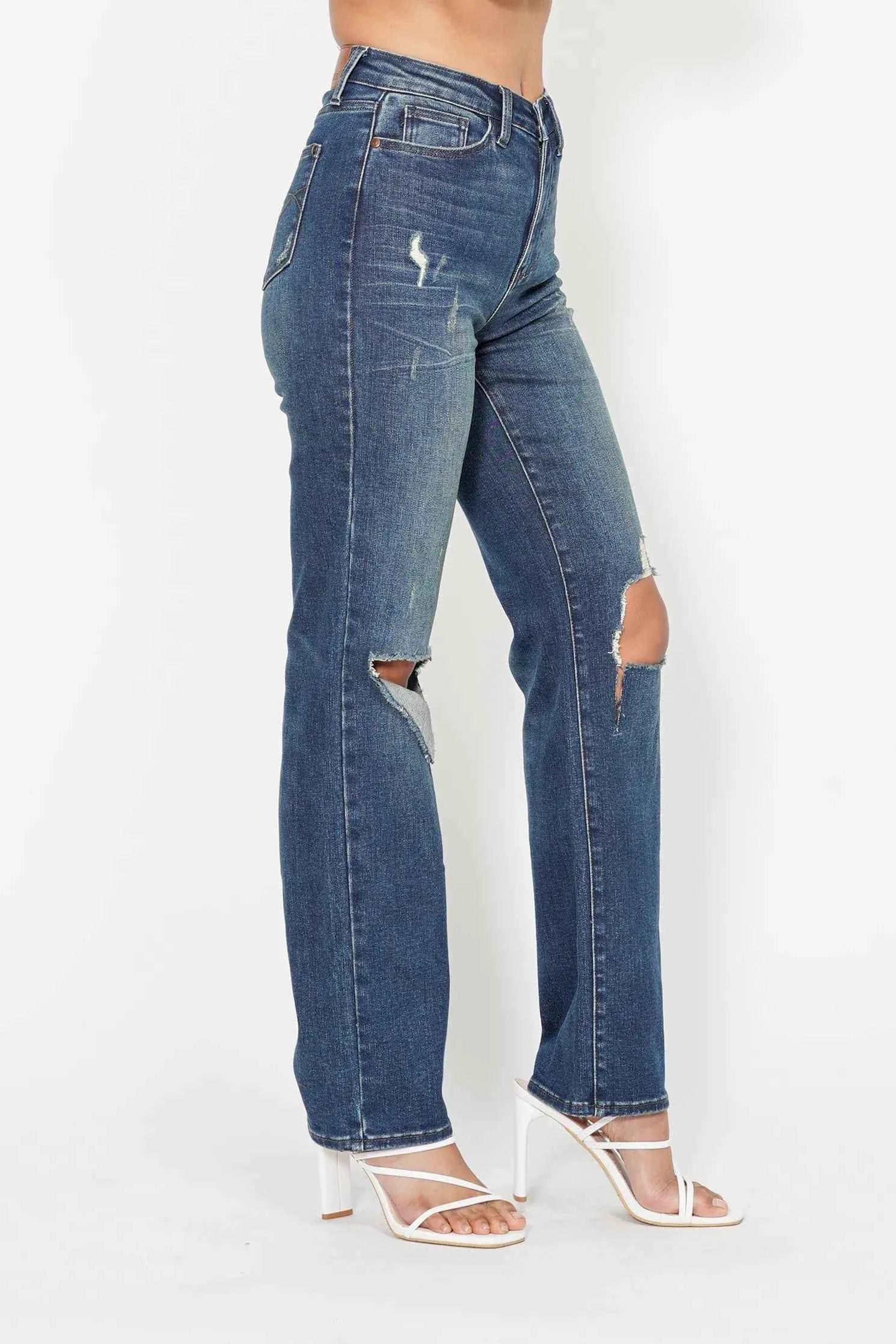 Judy Blue Full Size Hw Ripped Knee Dad Jeans Plus Size 09feb00676654db7be925819a3fd9451-Max-Origin