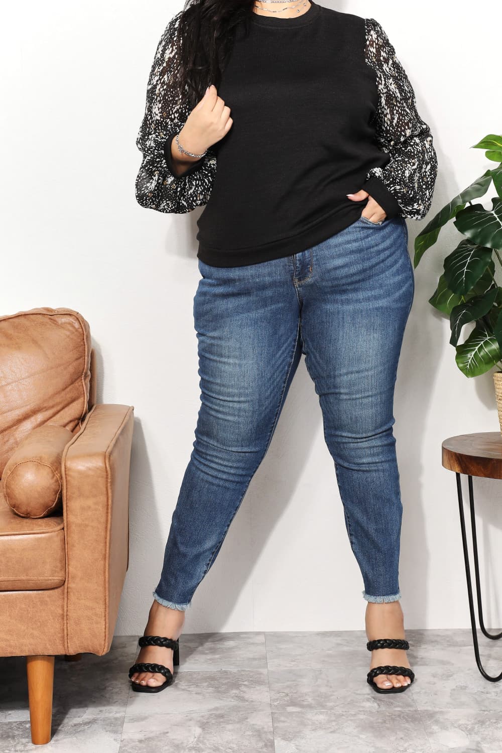 And The Why Full Size Foil Printed Sleeve Top 0d323964f544421bbb19e89809bc037d-Max