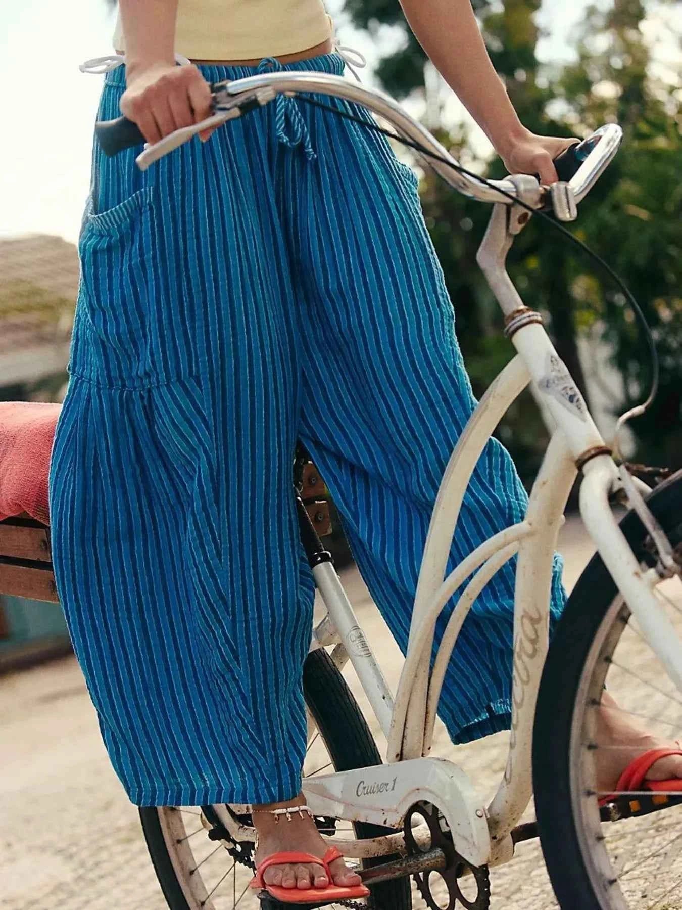 Full Size Striped Wide Leg Casual Pants Plus Size Dark Blue 0e60d0fcf8794417a5a9b60e23cee5c7-Max-Origin