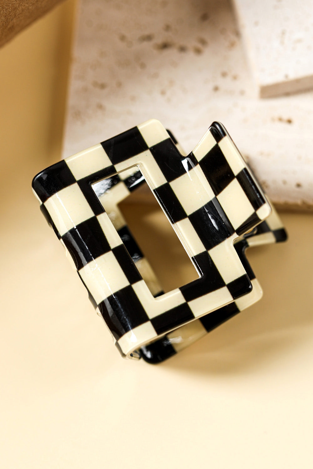 Black Checkerboard Print Hollowed Mini Square Claw Clip 12836f90e2ba0b34