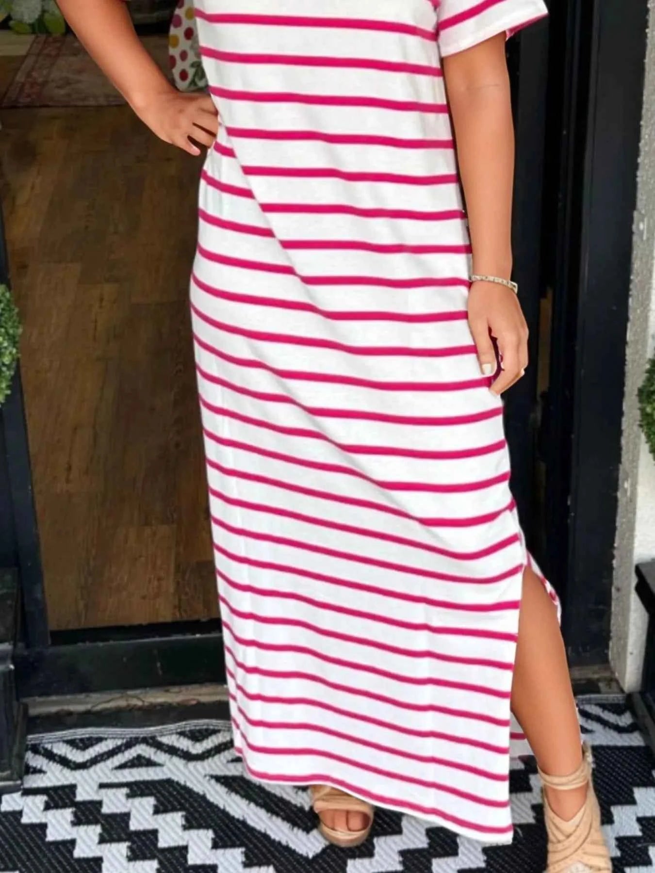 Plus Size Striped Maxi Dress with Side Slit - Full Size T-Shirt Style 17061bf8-ed0d-4dbb-bcad-2d0b05049cb4-Max-Origin