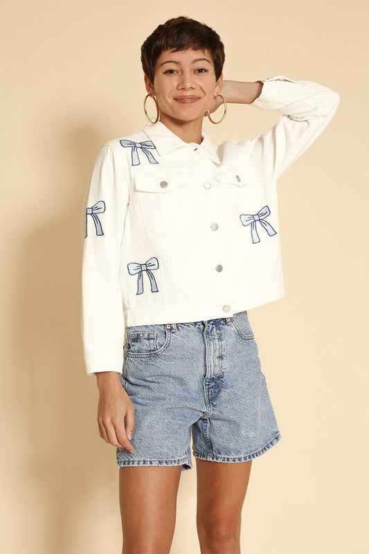 Embroidered bow denim jacket 20666374_bb219ed9-f46f-404a-a37e-6c7a469db5e4