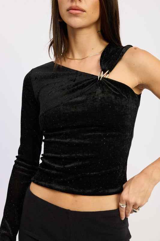 ONE SHOULDER TOP WITH HARDWARE DETAIL 24268293_c511ce48-1819-4ae5-9351-d3ea44723d2c