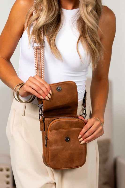 Foldover Compact Crossbody 24272681_998d2ae5-8b56-470e-9193-e7f85a996a06