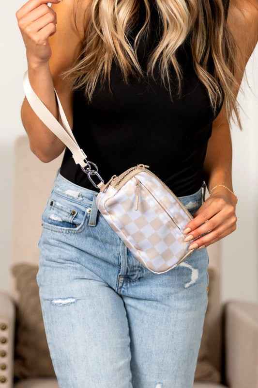Sydney Oversize Convertible ID Crossbody Bag 24376591_087d071c-f0ce-4753-a80c-cfe78cdae1f1