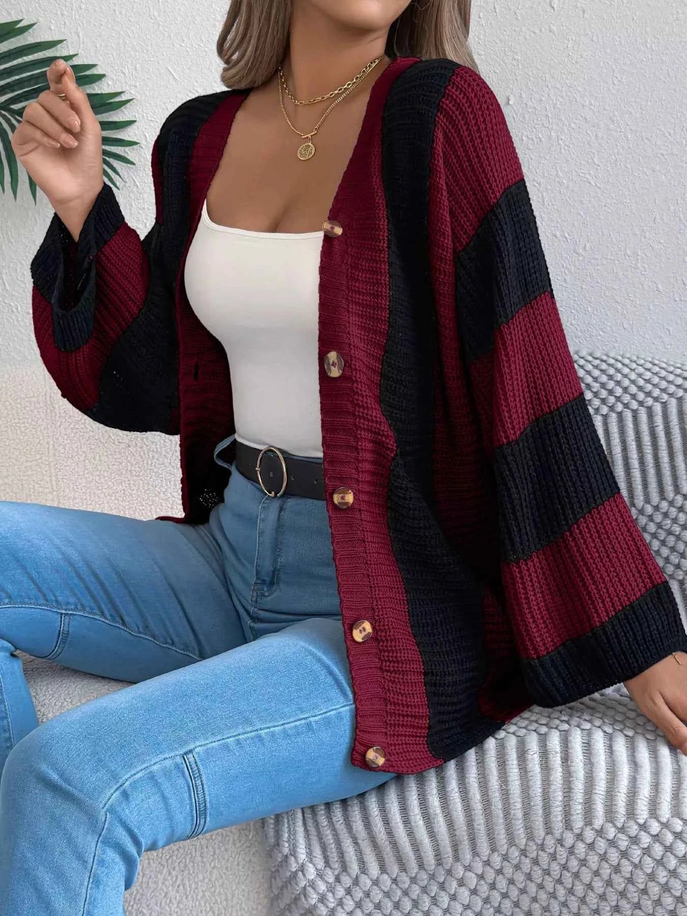 Color Block Button-Up Cardigan Burgundy 25047410-ec3f-46cf-8ae4-14b83761aebe-Max-Origin