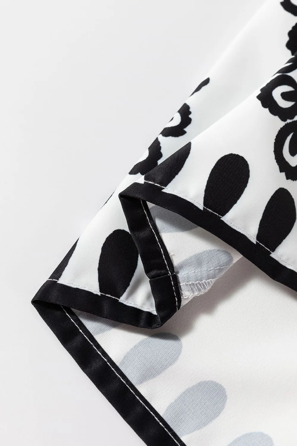 Tied Printed Shorts 293b15aa-5fcc-4fb3-9a14-f12bfa47cdbb-Max-Origin