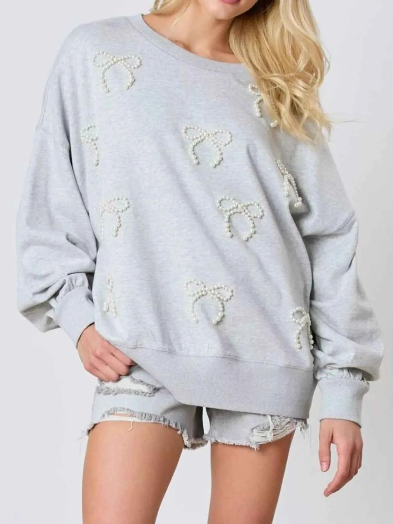 Pearl Embellished Bow Long Sleeve Sweatshirt 29a3d64f-d6a7-48b4-bdf2-00f354a270ef-Max-Origin