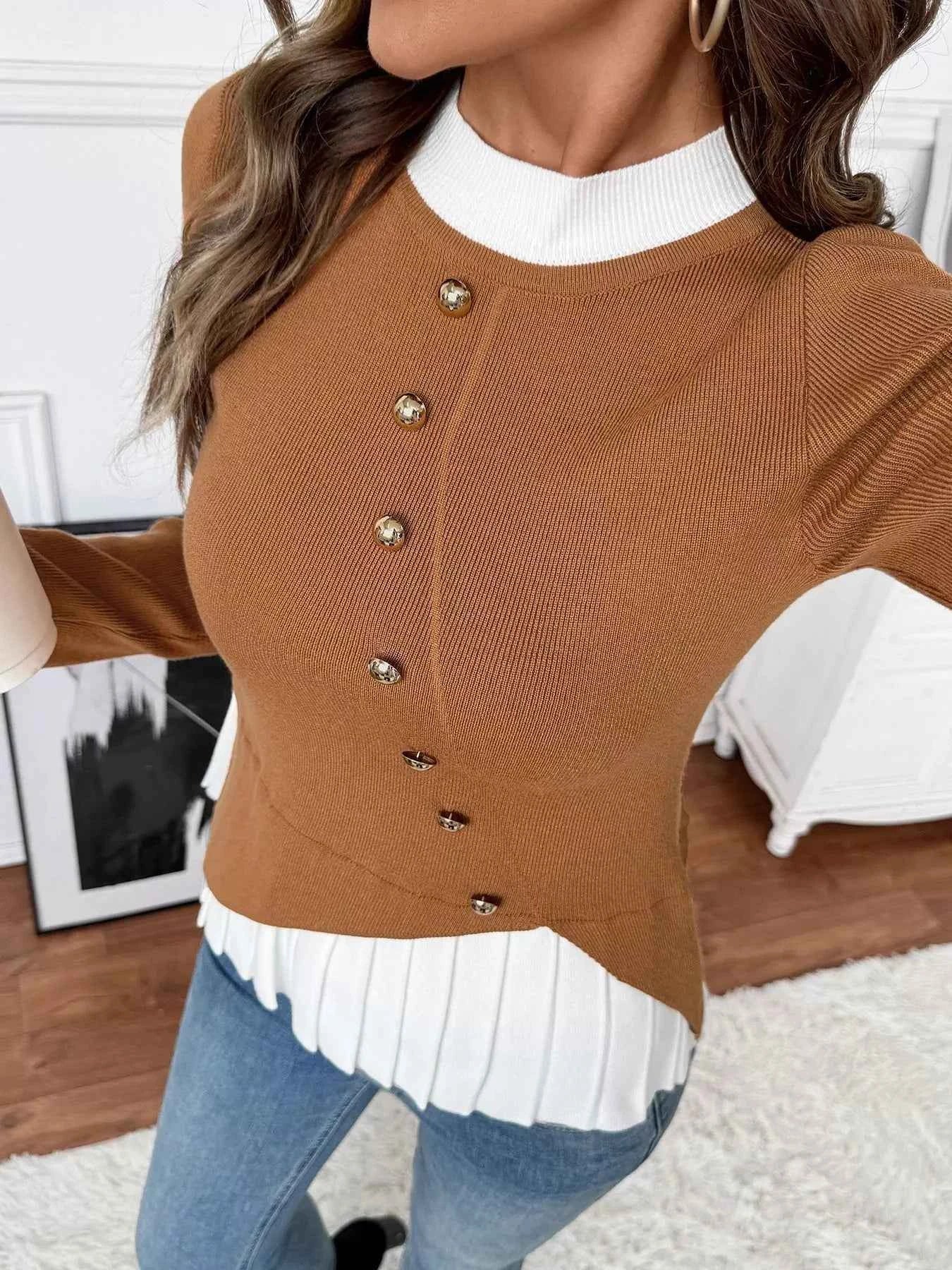 Decor Button Contrast Hem Knit Top 2a624d7c89764ac2a17d824d0dd93e06-Max-Origin