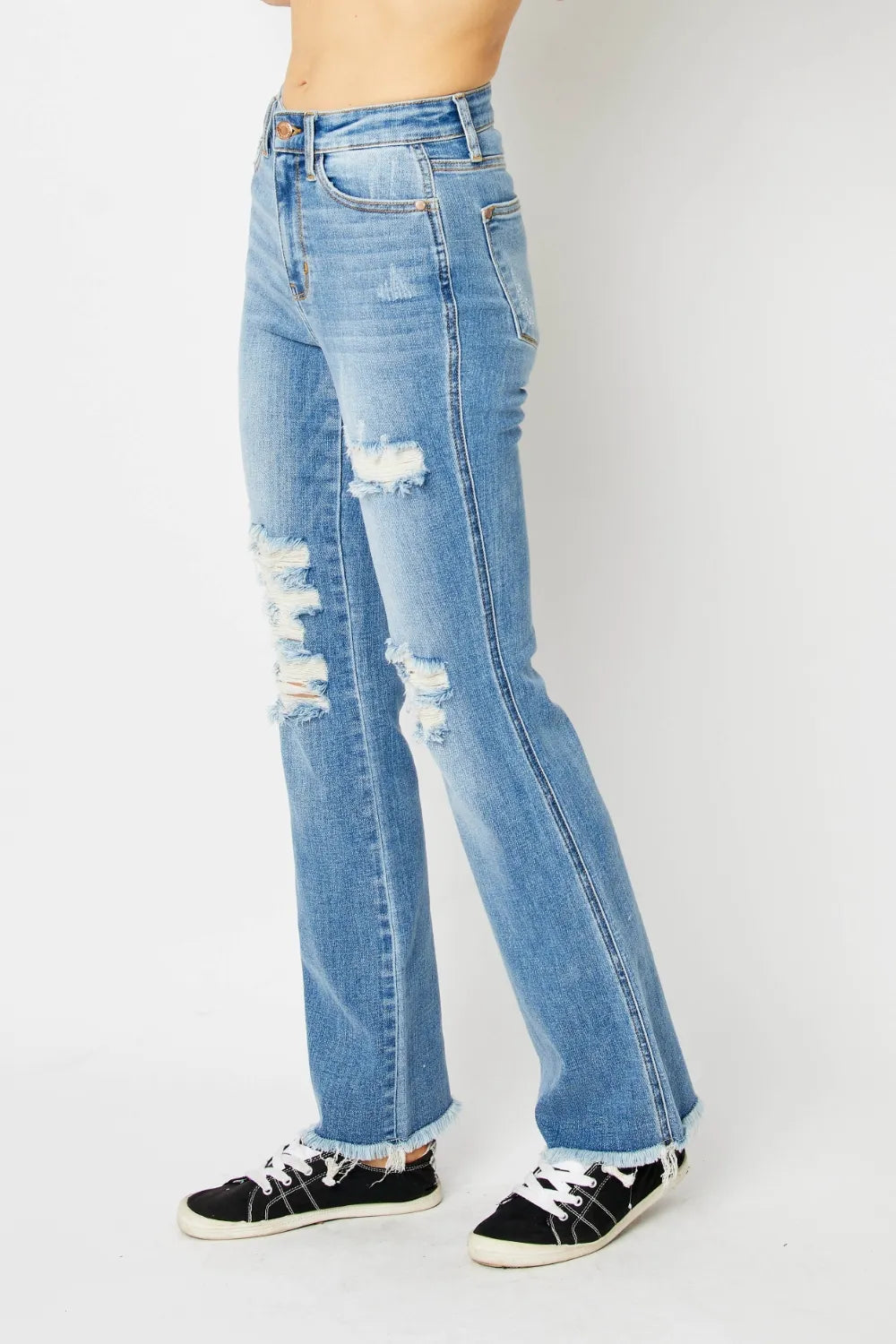 Judy Blue Full Size Distressed Raw Hem Bootcut Jeans 2aa4cbf8-9ef8-47b3-ad49-5164f23a17fd-Max