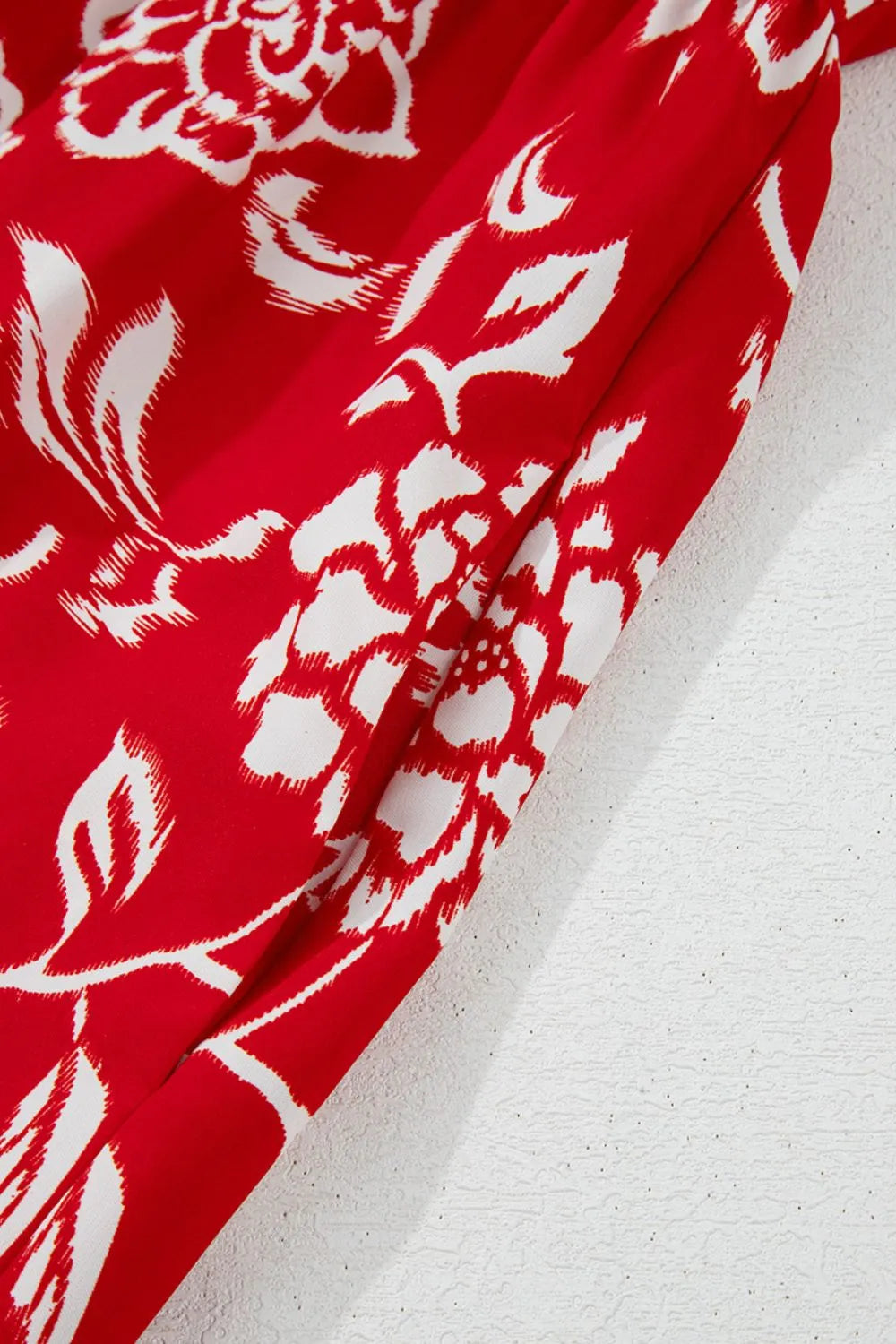 Floral Printed Spaghetti Strap Empire Waist Maxi Dress 2c1d7a50-0b00-4c70-98e3-52c28b2c5116-Max-Origin