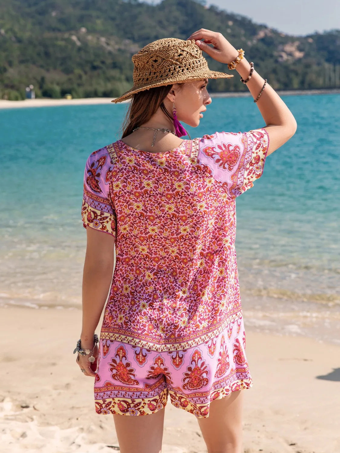 Printed V-Neck Short Sleeve Romper 2e15a495-6972-4cb0-9e5e-d1269ca7f04c-Max-Origin