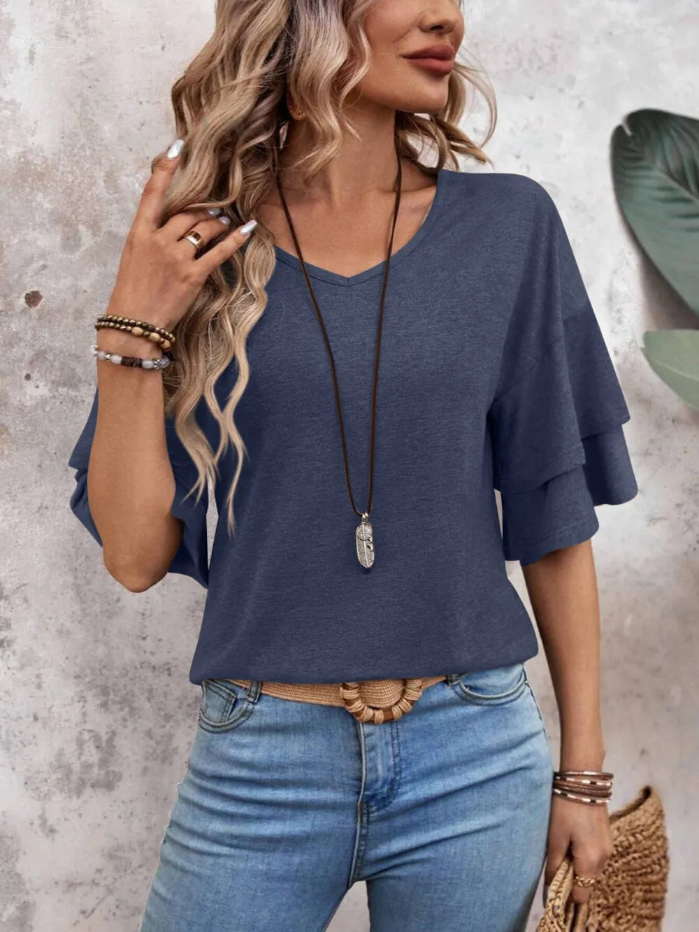 V-Neck Half Sleeve Blouse 2e6d7fe7-aea7-42f6-8044-ff884501c0c0-Max