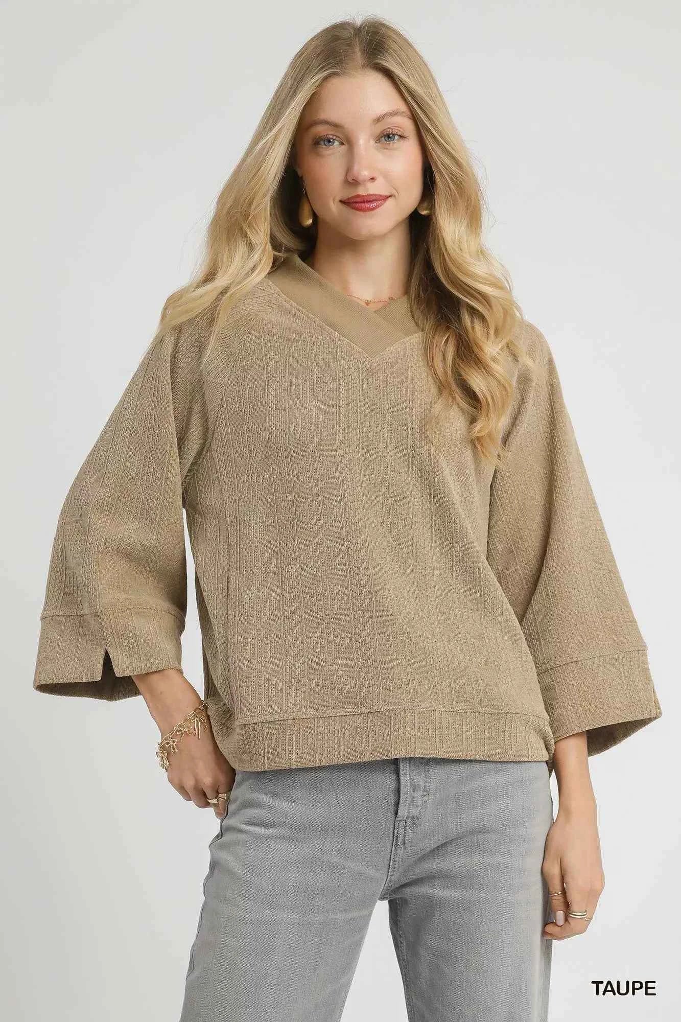 Umgee Textured Knit V-Neck Top Taupe 311a171f-ed8a-44de-ba46-b5e4207a0f53-Max-Origin