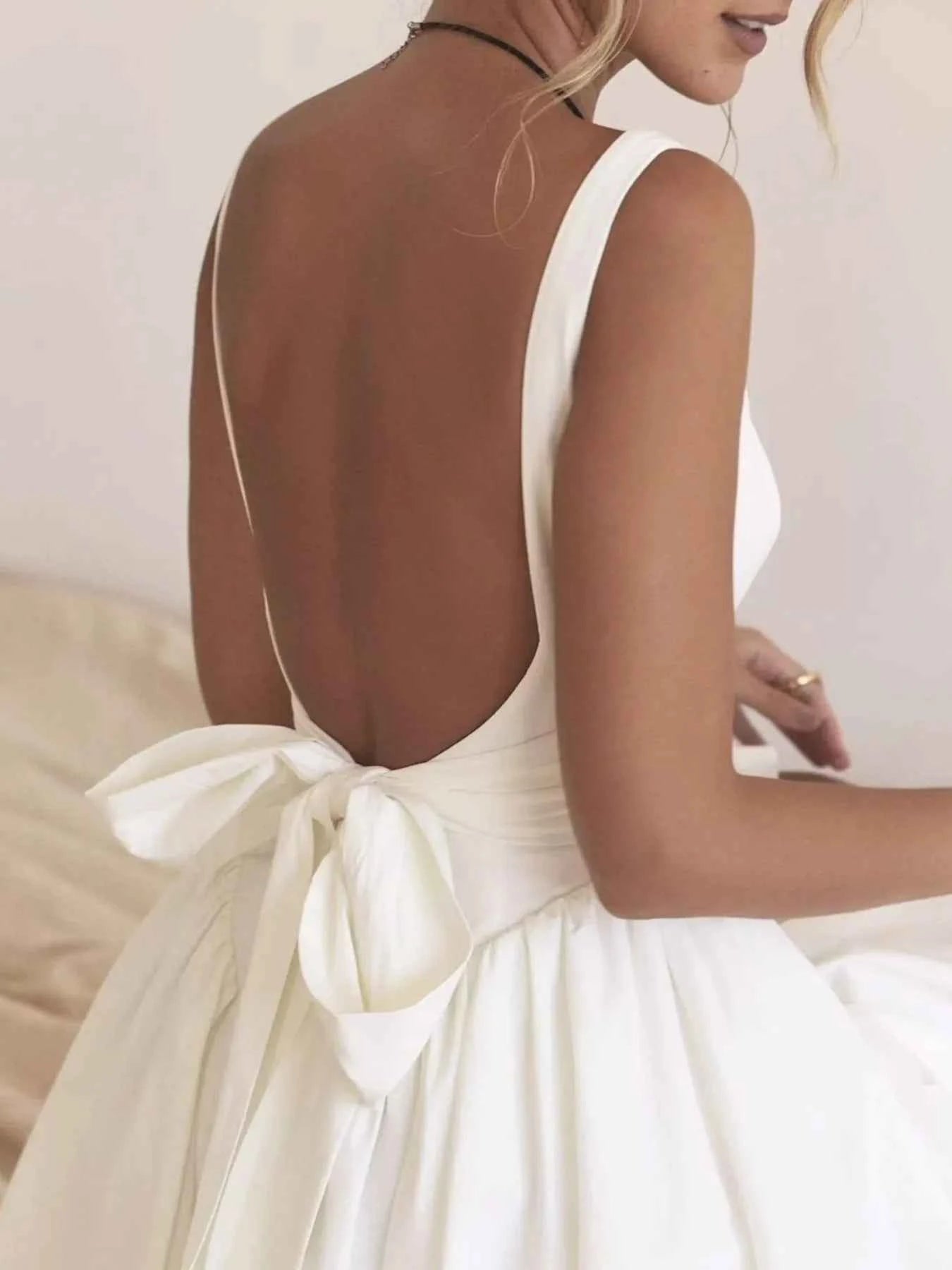 Backless Square Neck Mini Dress 32507f04-d32c-45ee-9800-7b31cef7ec69-Max-Origin