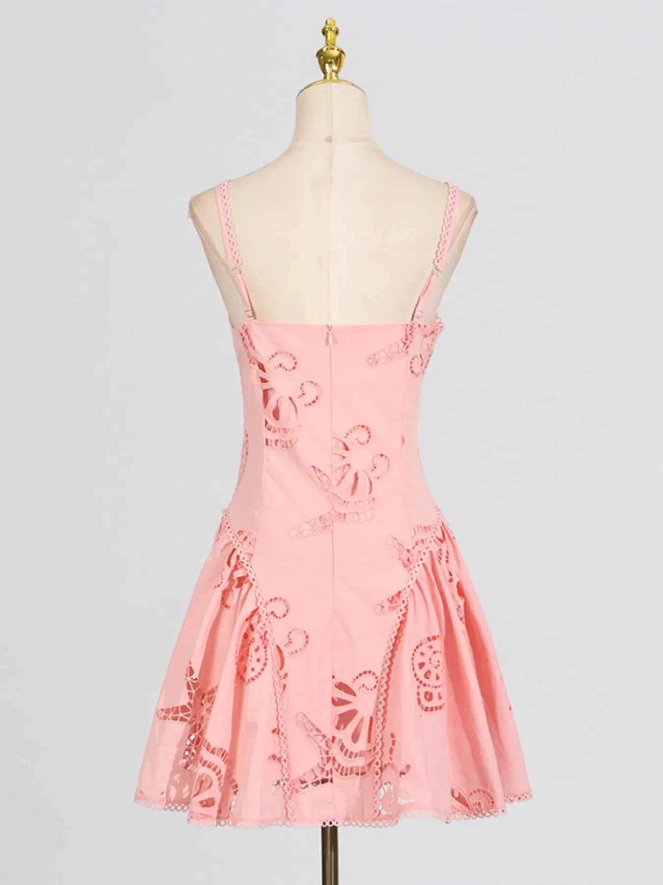 Hollow Out Adjustable Strap Mini Dress 32bad93a4cfb4499a71afec58b2ebbcf-Max-Origin