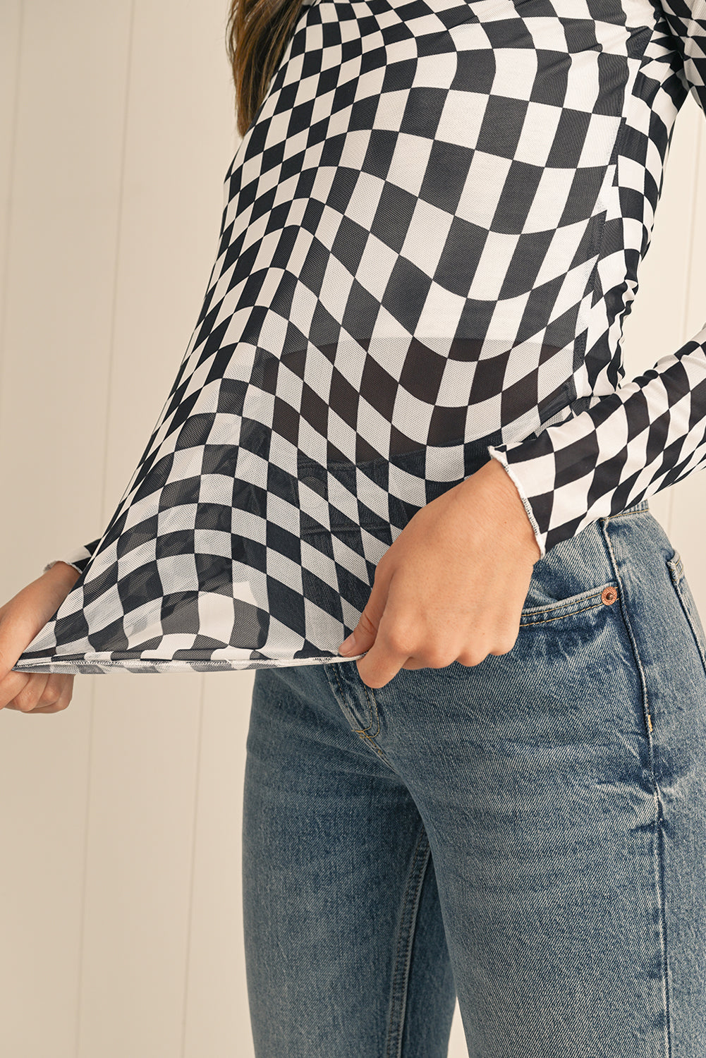 Black Checkered Pattern Mesh Long Sleeve Top 393f6a04be2a8271