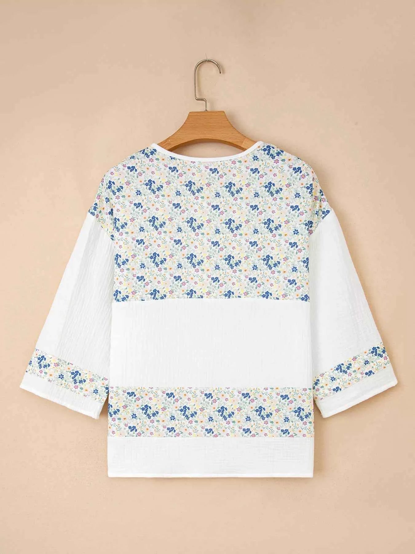 Floral Print Henley Button 3/4 Sleeve Blouse 3fa0a62ecdd84e1daba3ee5f65f31b0f-Max-Origin