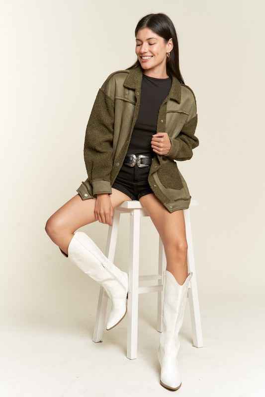 FAUX FUR AND SUEDE JACKET JJO5028P 3fb7278f-0fd6-4476-929b-663e046be5ea
