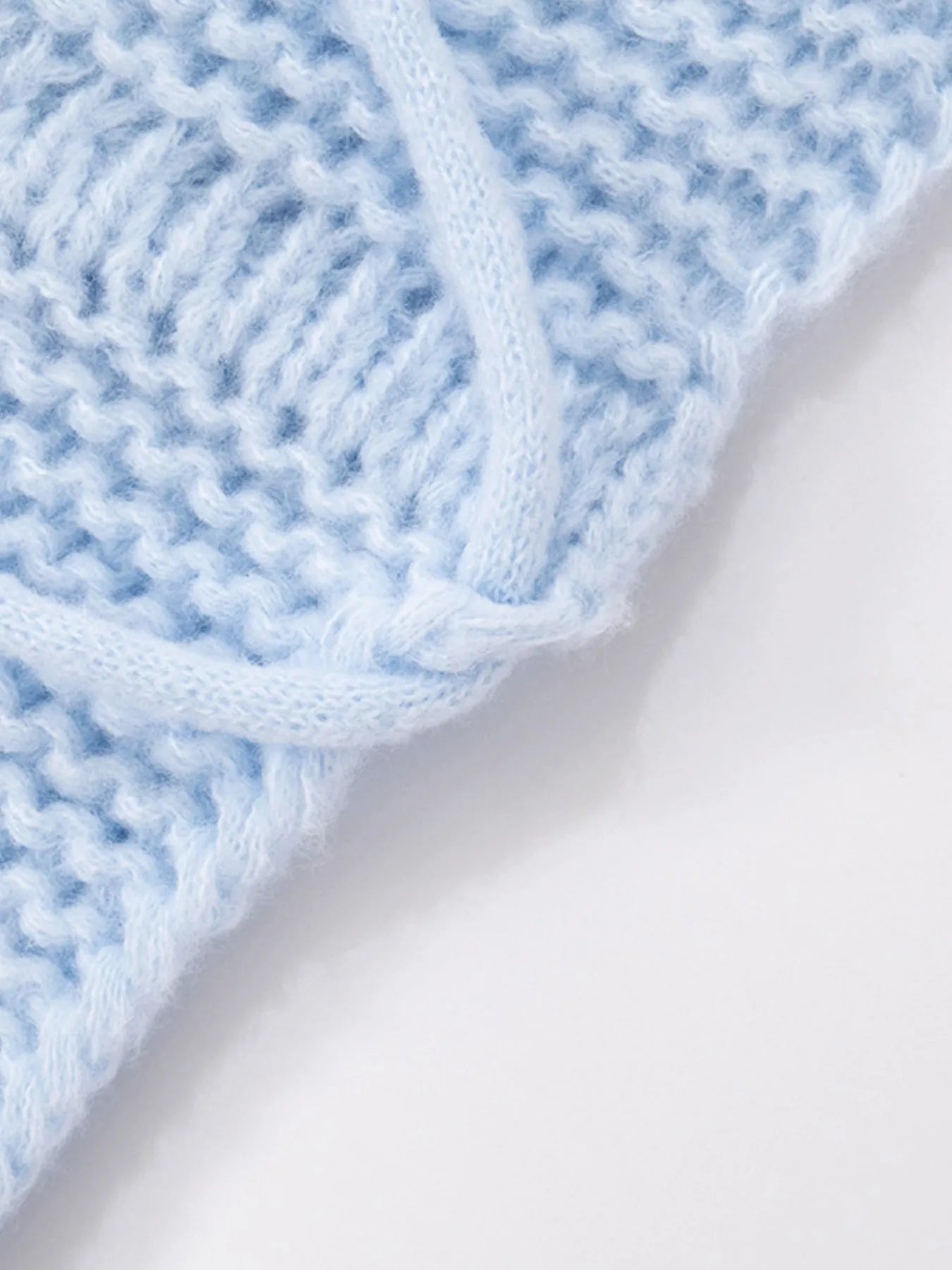 Scoop Neck Knit Cami 45b06e85-b702-4e37-b2a1-3af88255384d-Max-Origin