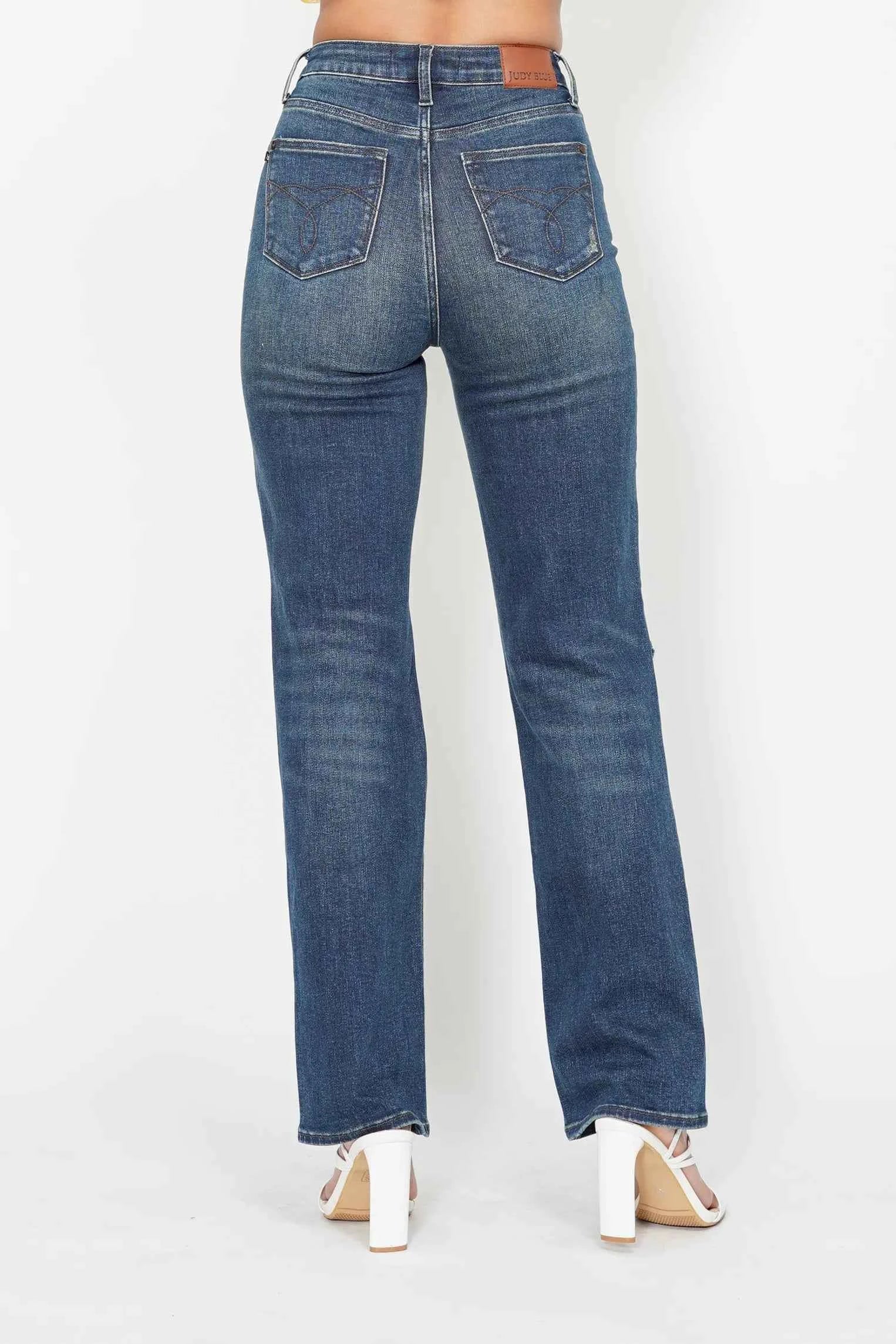 Judy Blue Full Size Hw Ripped Knee Dad Jeans Plus Size 46bb5dfe3bbf4d688c34bae947226416-Max-Origin