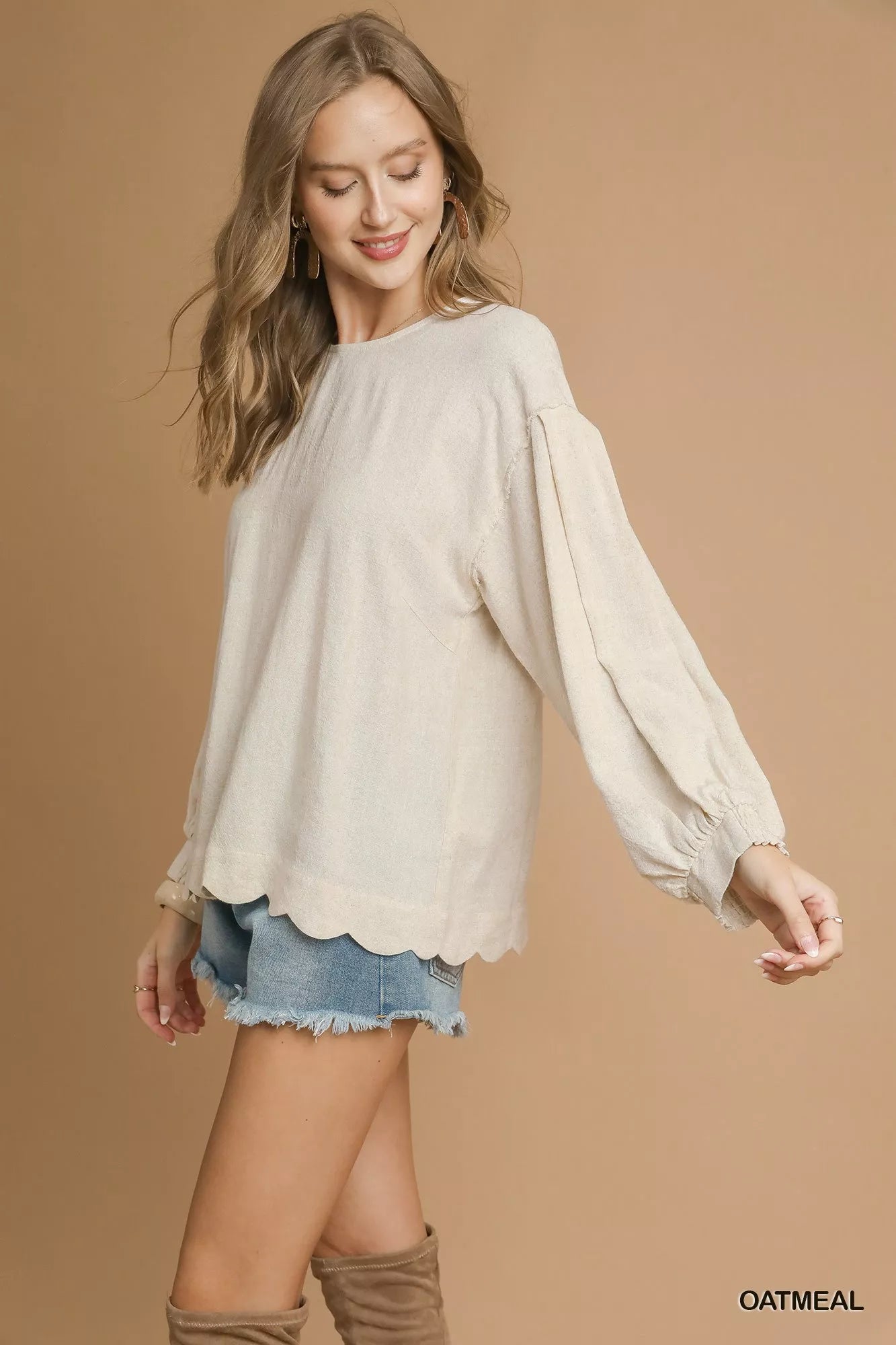 Umgee Linen Scallop Hem Long Sleeve Blouse 4732b29f-6b3b-4ea6-8f50-289ab7b10db2-Max-Origin