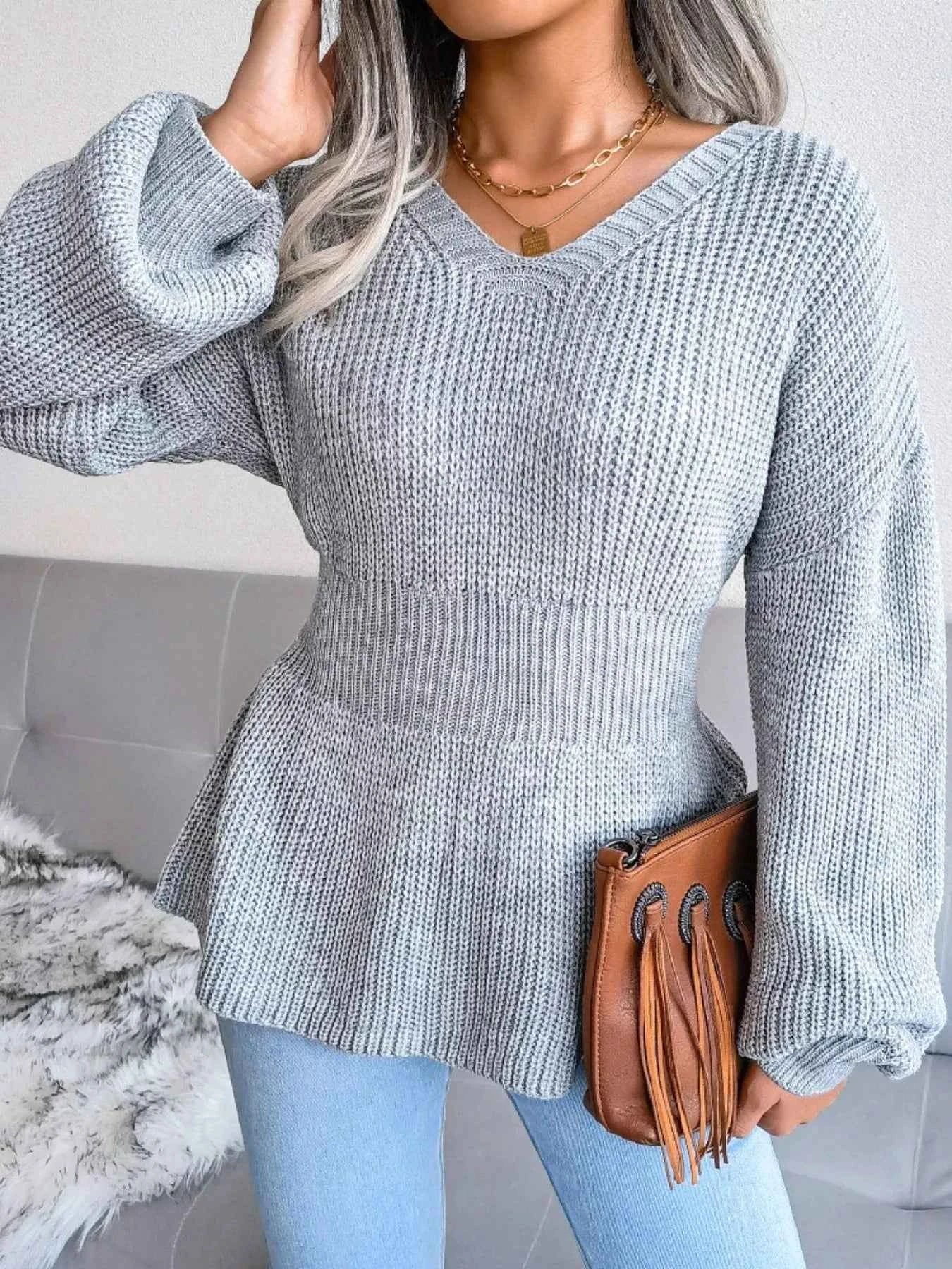 V-Neck Dropped Shoulder Sweater Grey 478ff9e1-3614-4e87-8e60-63dbd31a0f46-Max-Origin