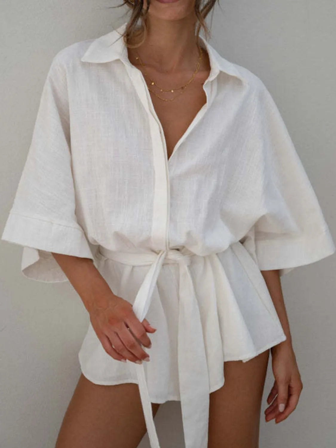 Collared Neck Half Sleeve Romper White 47953391-607d-4629-81ef-626d46734e82-Max-Origin