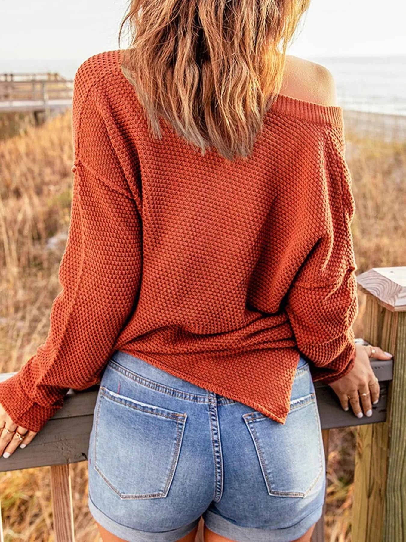 Button Detail Long Sleeve Knit Top 4999c69678d54646a0b04e248b805b12-Max-Origin