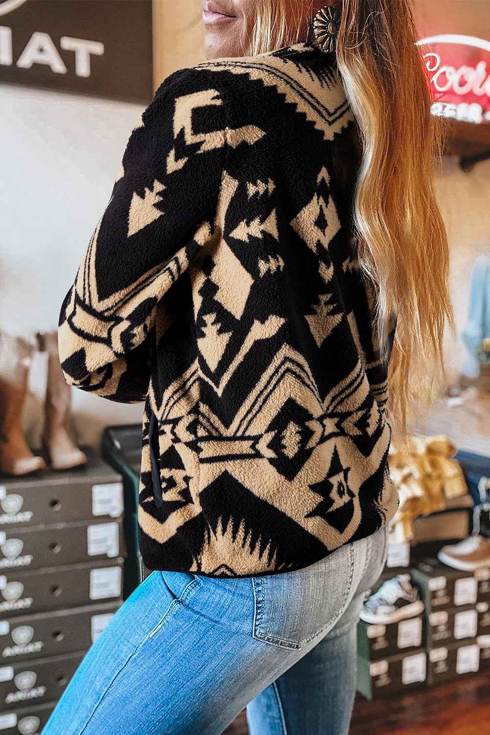 Beige Vintage Geometric Half Zip Plush Sweatshirt 4ecae65ab326de55