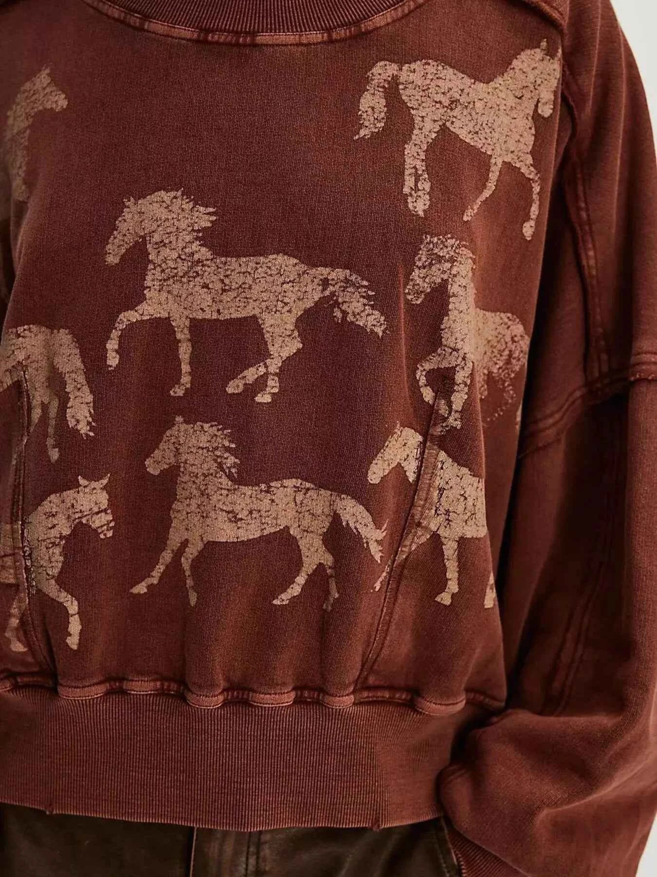 Printed Round Neck Dropped Shoulder Sweatshirt 506f14bf-057d-4f1a-89c6-7dc2de484921-Max-Origin