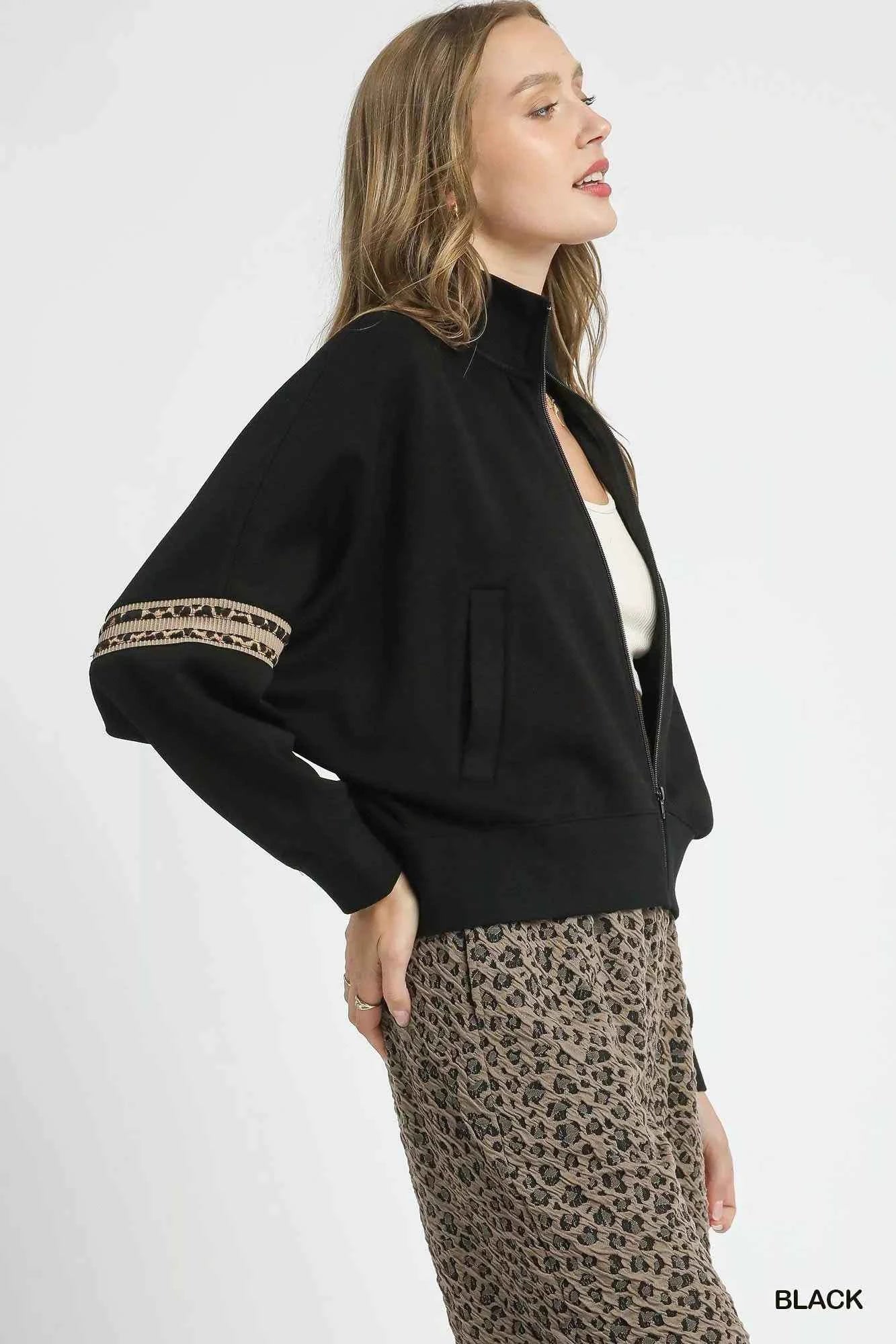 Umgee Zipper Up Cropped Jacket with Leopard Trim 54c1016e-e22b-4040-8e89-ff666362e15e-Max-Origin