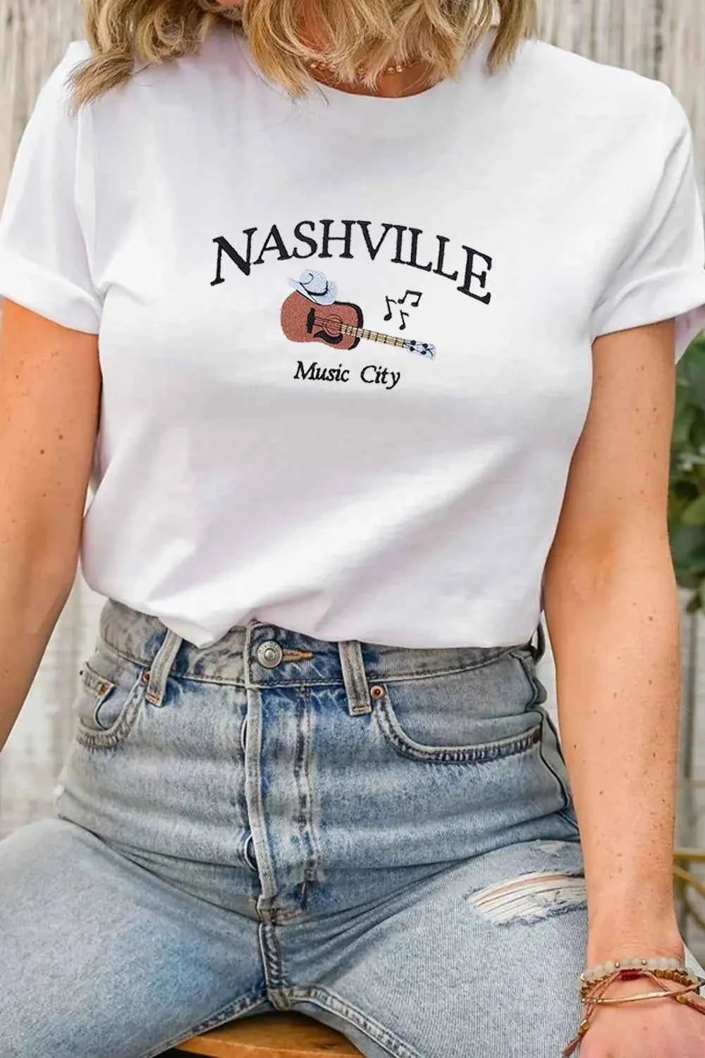 Guitar NASHVILLE Music City Print Crewneck Tee 5577a9ac-b0df-406b-b334-dd6e96e68e5d-Max-Origin