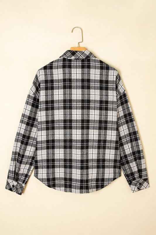 Plaid Chest Pocket Long Sleeve Buttoned Shirt 5ae805b2-dae1-402d-b064-b4b6ce4b6b87