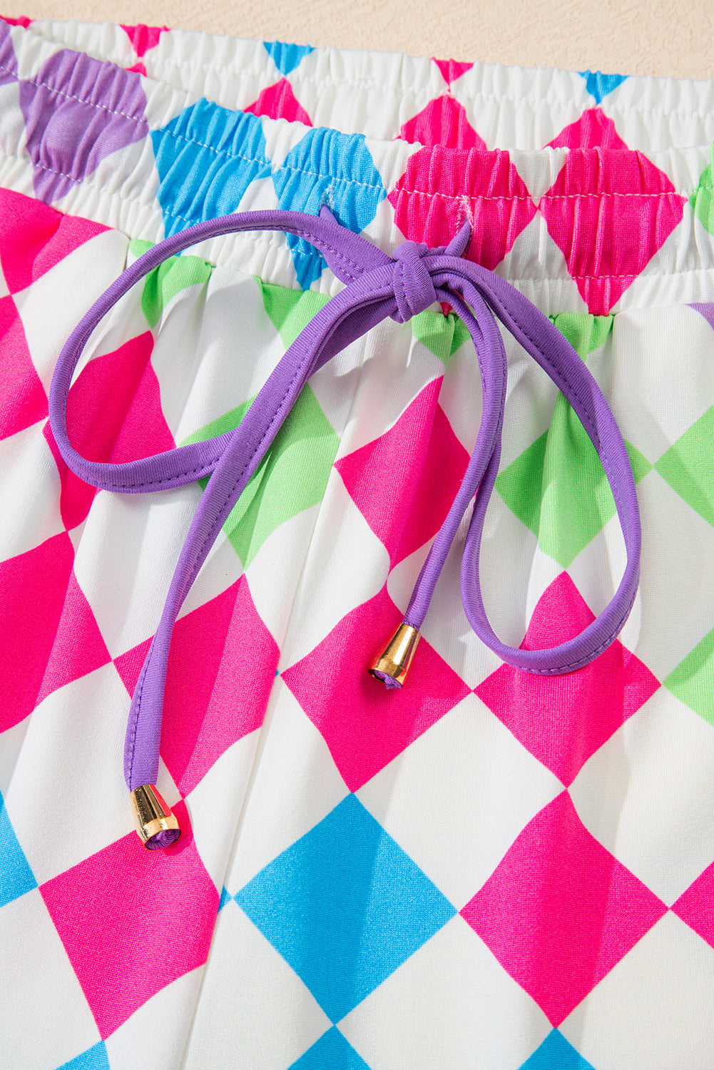 Rose Checkered Drawstring Elastic Waist Casual Shorts 62565c50104d8e01