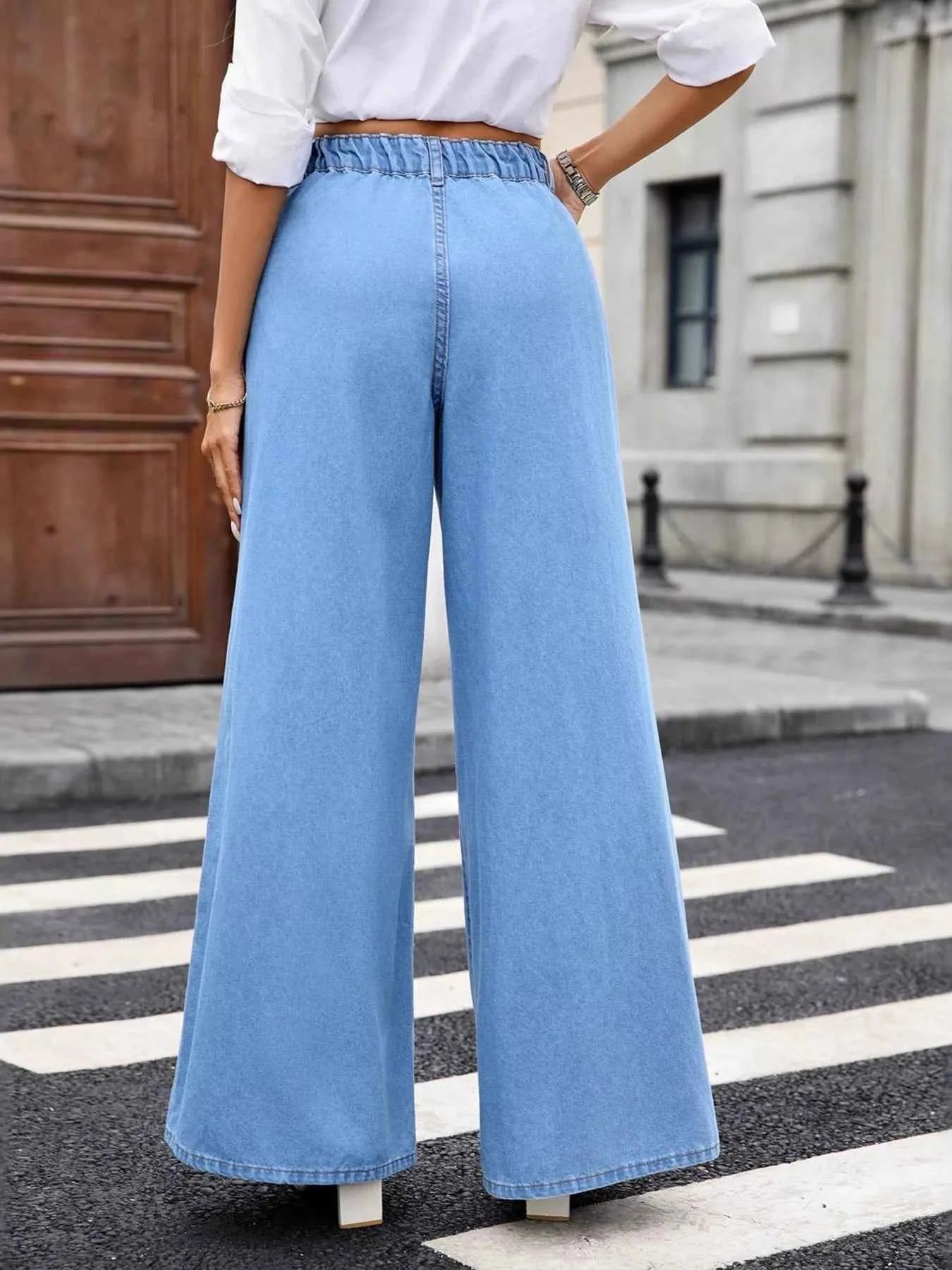 Wide Leg High Waisted Jeans 63058ffb0e8c468e81232e9d26e6aa28-Max-Origin