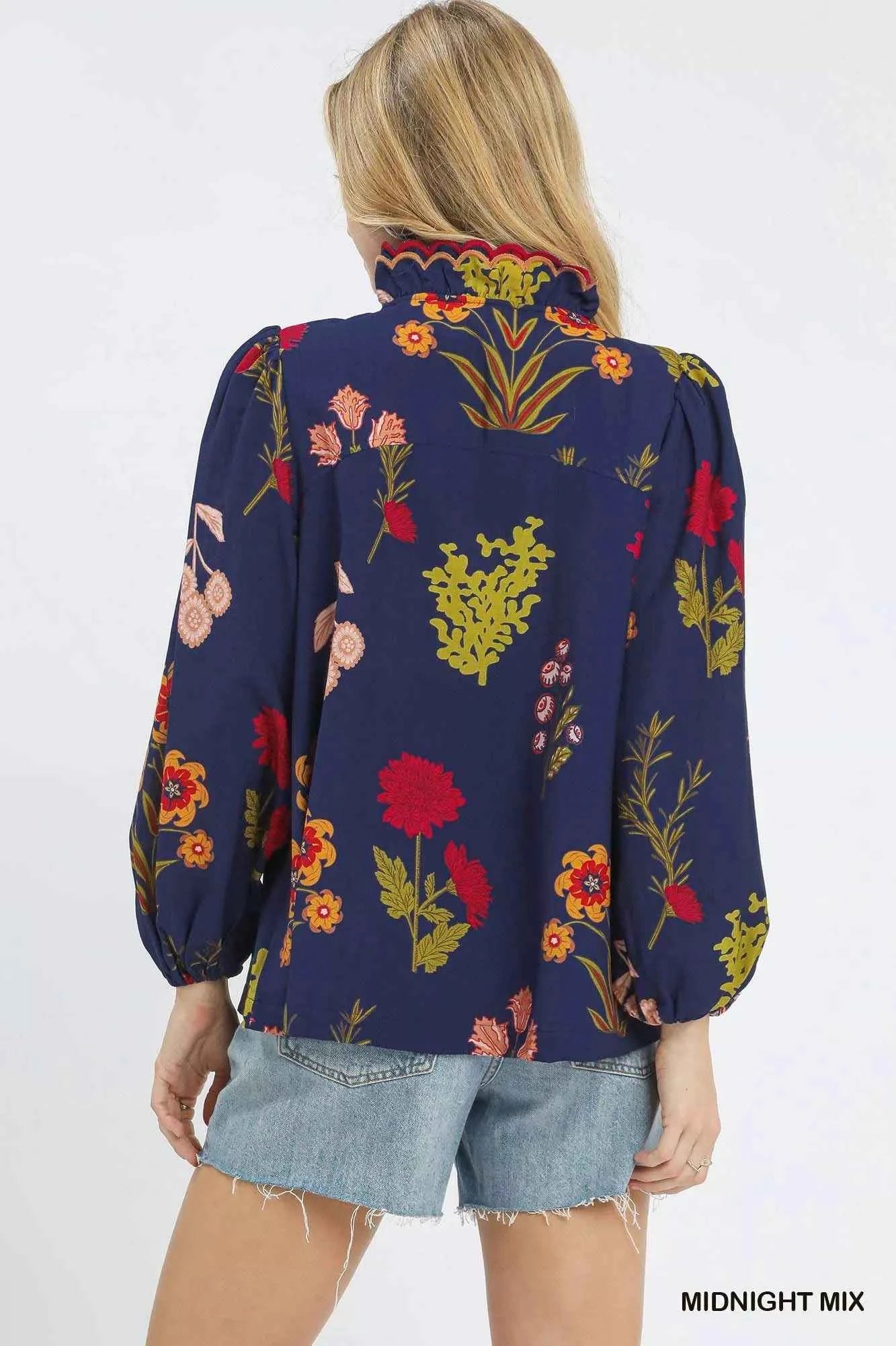Umgee Flower Print Blouse with Scalloped Neckline 6306359b-5fdd-44f3-a314-97667fe88ec6-Max-Origin