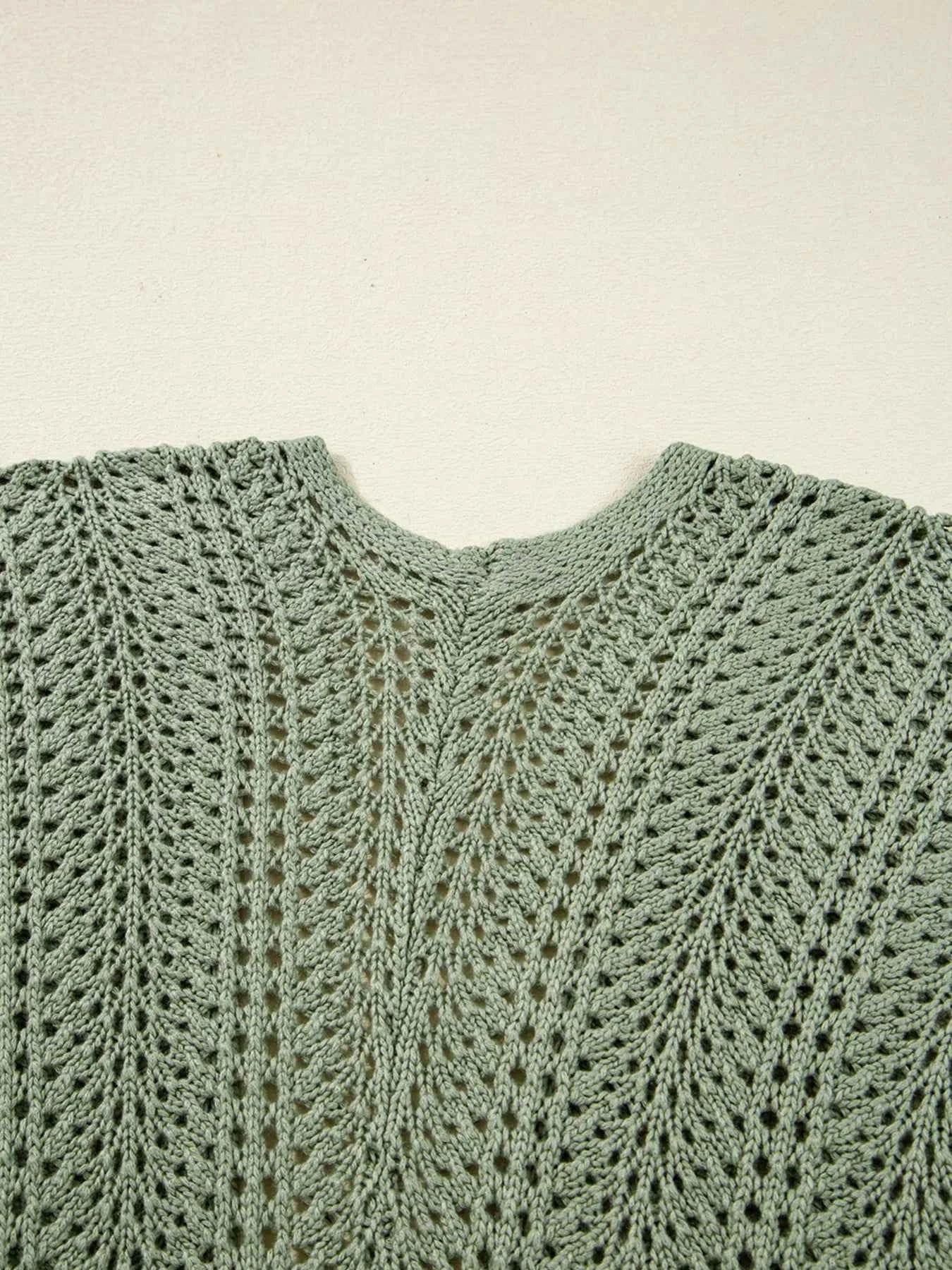 Scalloped Edge Eyelet Knit Batwing Sleeve Cardigan 671efb1997a74b48b4cb458c09c555f9-Max-Origin