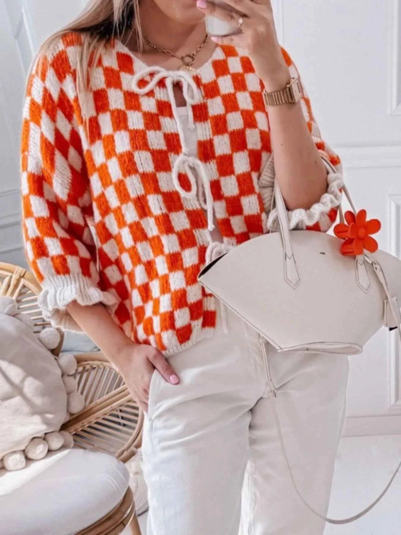 Checkered Tie-Front Knit Cardigan Rose Red 6be8ab3f-4510-4bde-b865-1a2b5c4665cd-Max-Origin_ad1b8bd7-bde8-4967-a4fa-54d2eea80371