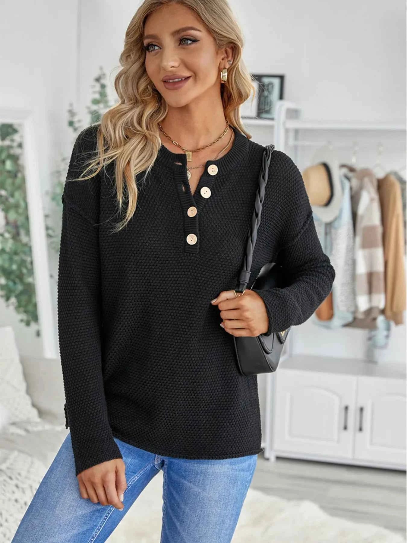 Button Detail Long Sleeve Knit Top 6d964978a6804b90812cd64cfdab3254-Max-Origin