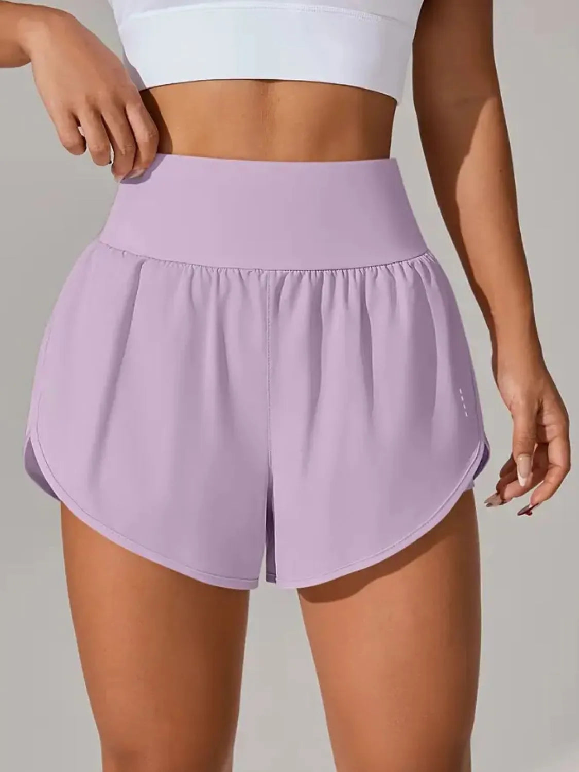 Pocketed High Waist Active Shorts 70927f83-7958-486a-8eab-d506c0194bd5-Max-Origin
