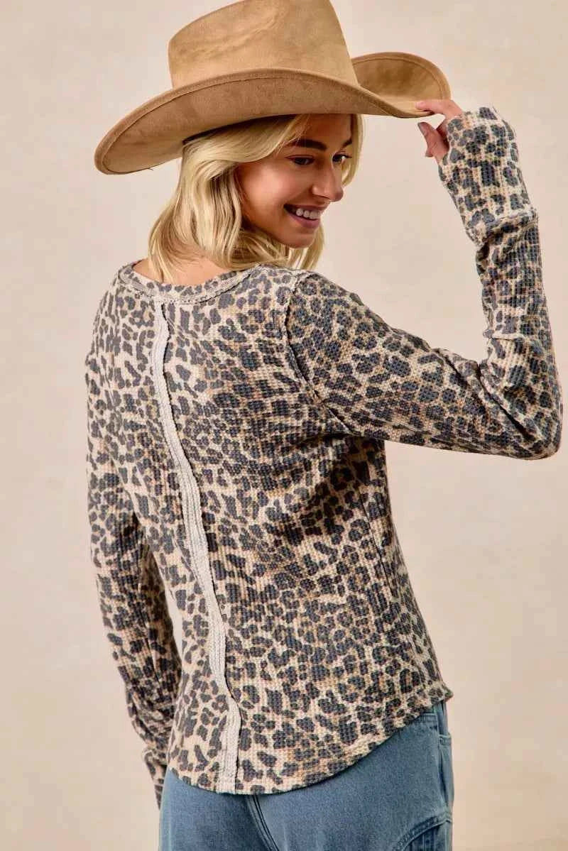 BiBi Leopard Print Washed Waffle Thermal Top with Thumb 75d0ddfbb9ae46a294e49028e22b124e-Max-Origin