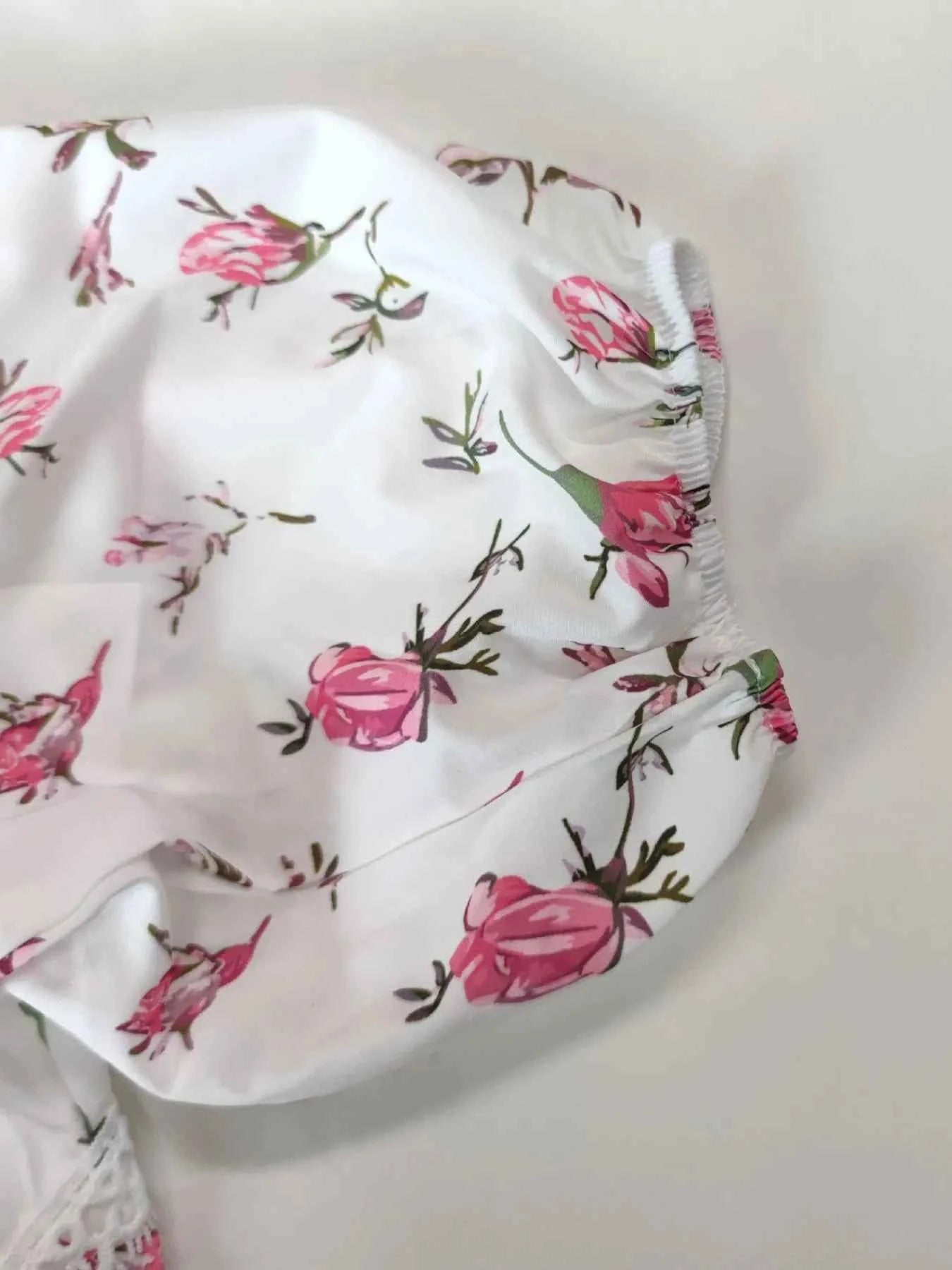 Full Size Floral V-Neck Long Sleeve Mini Dress Plus Size 84b9ac1e-89d9-4430-939e-2485d9f51cc5-Max-Origin