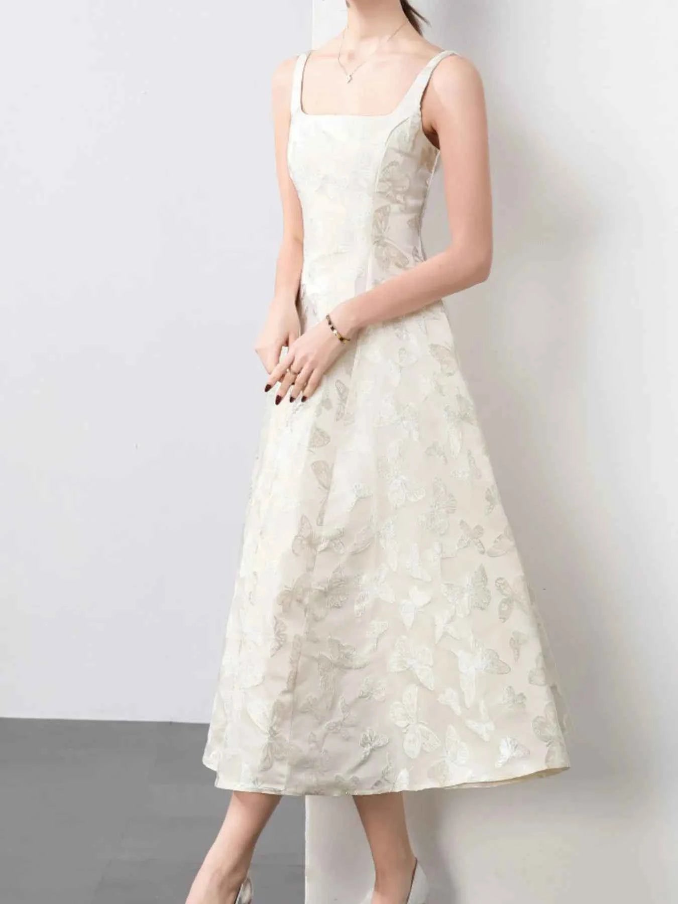 Butterfly Pattern A-Line Sleeveless Midi Dress 8517bf16-2ea6-4cb3-a7dd-47fd7416ff61-Max-Origin