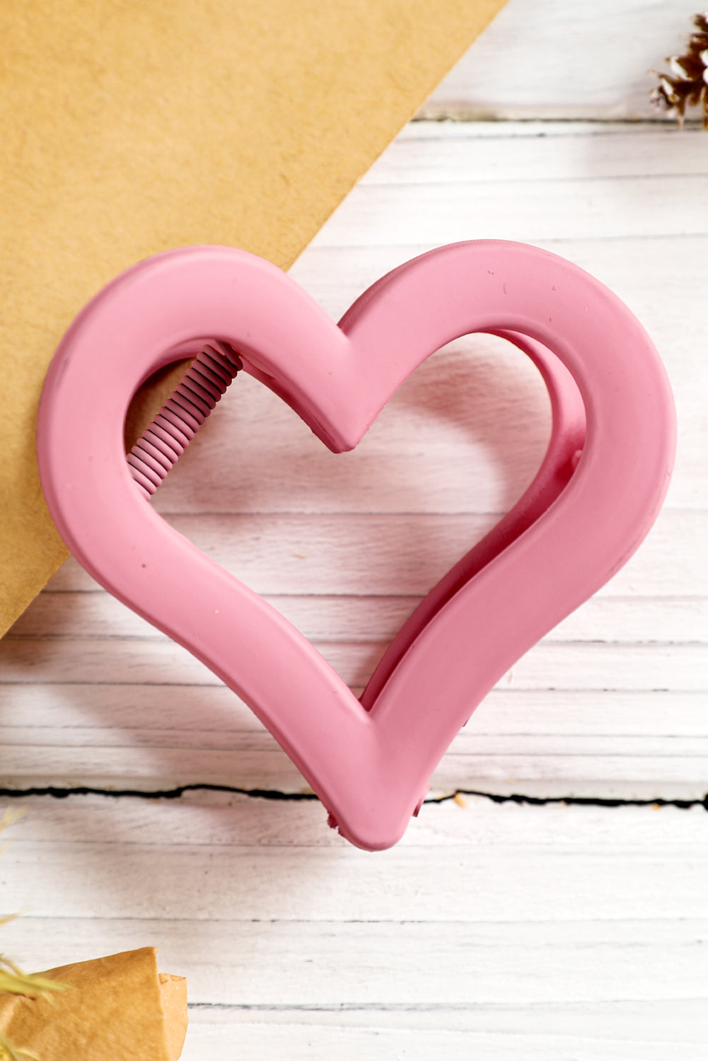 Light Pink Simple Frosted Heart Shaped Hair Claw Clip 88bcb4c57bd24c7e