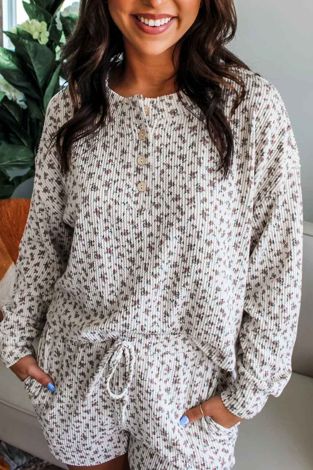 White Floral Print Ribbed Long Sleeve Pullover and Shorts Set 8b31c62a4900f154