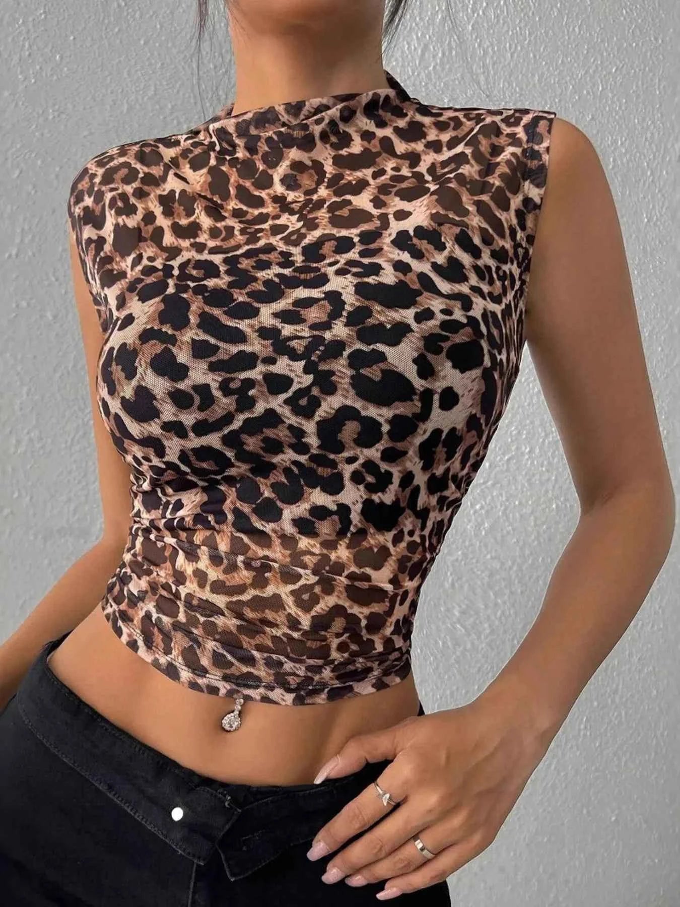 Leopard Sleeveless Mock Neck Crop Top Leopard 8b822d47ed2d4808bc680017fbe0bb9d-Max-Origin