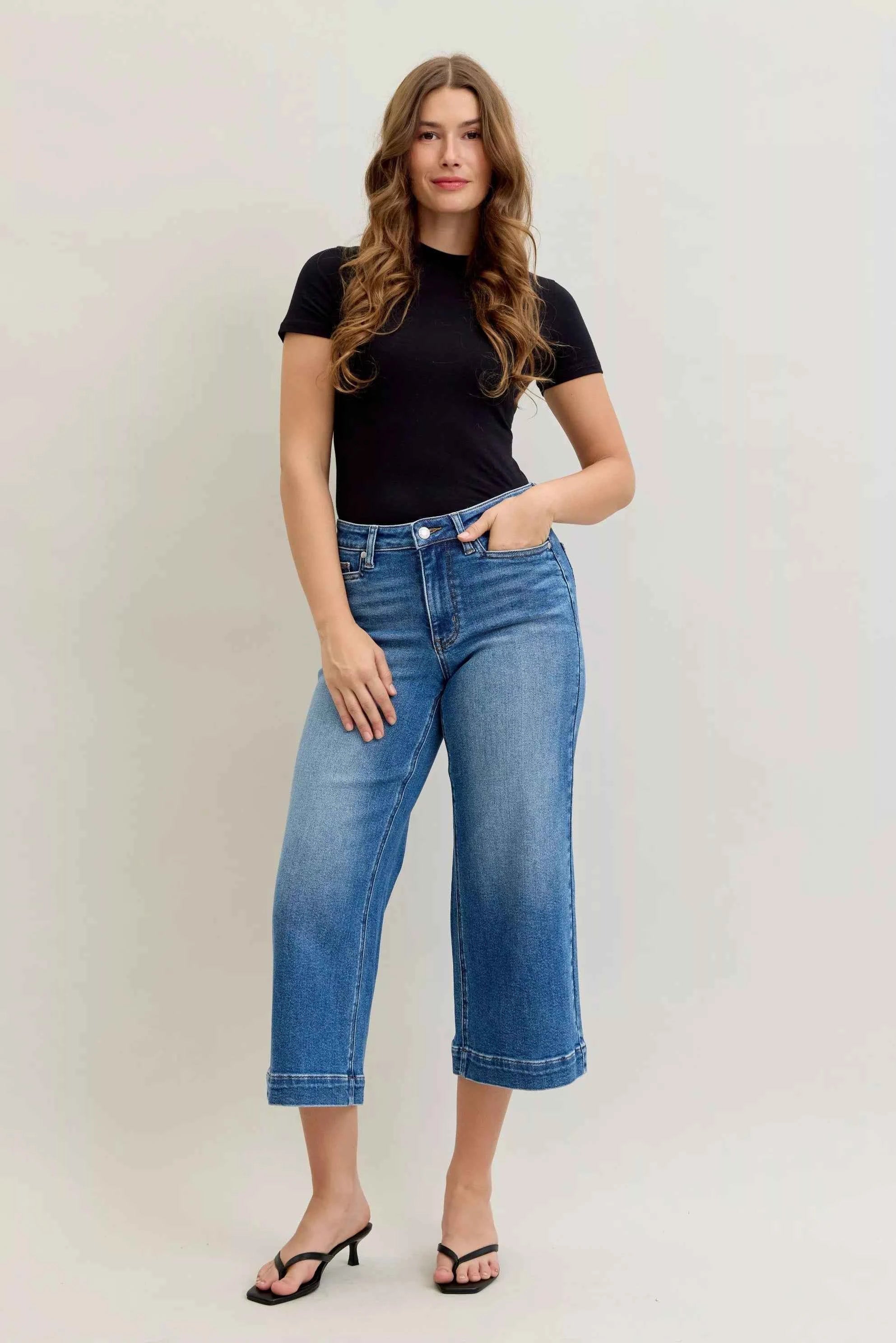 Judy Blue Mid Rise Crop Wide Leg Jeans 8c382ccad5ee4ae8ab5ad5550d17300e-Max-Origin