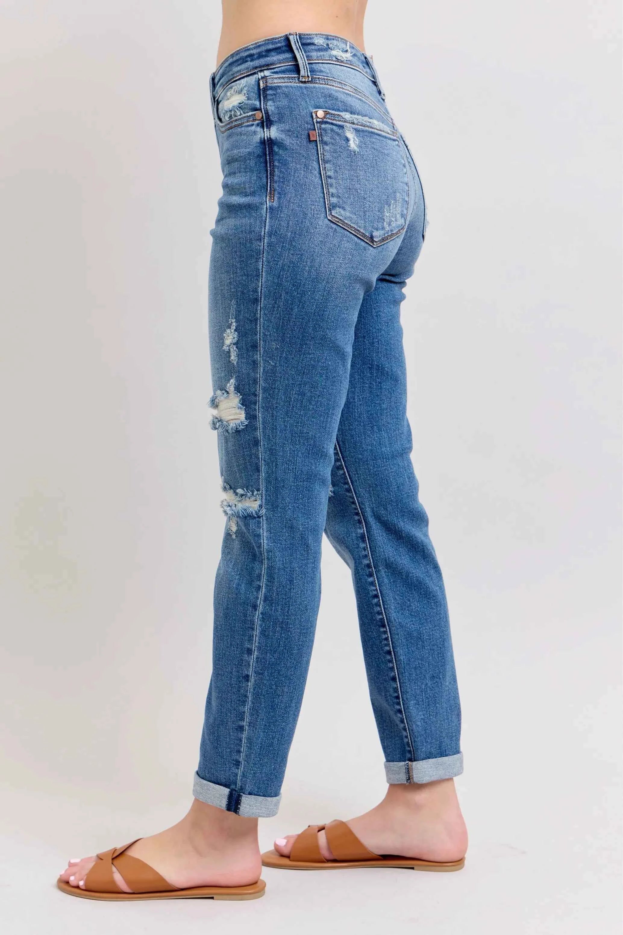Judy Blue Full Size Mr Vintage Wash Boyfriend Fit W/ Destroy Jeans Plue Size 8c7eb4ea24c941e1afe0db075683931f-Max-Origin